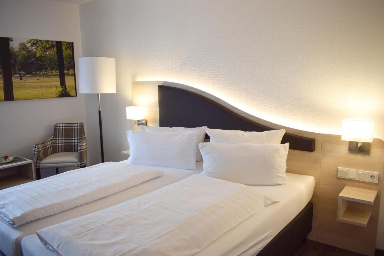 Akzent Hotel Jonathan يبستات المظهر الخارجي الصورة