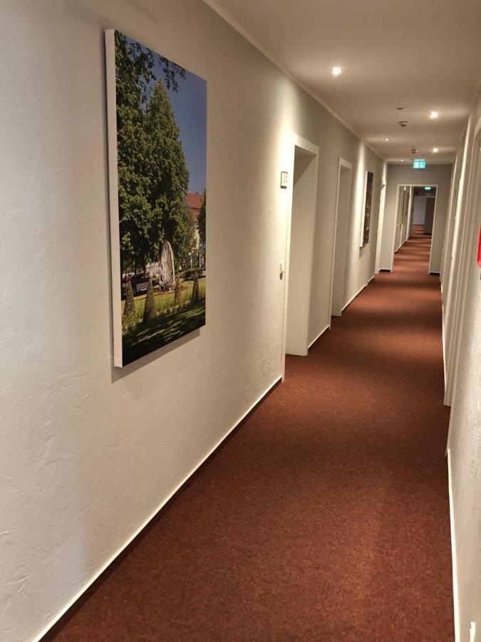 Akzent Hotel Jonathan يبستات المظهر الخارجي الصورة