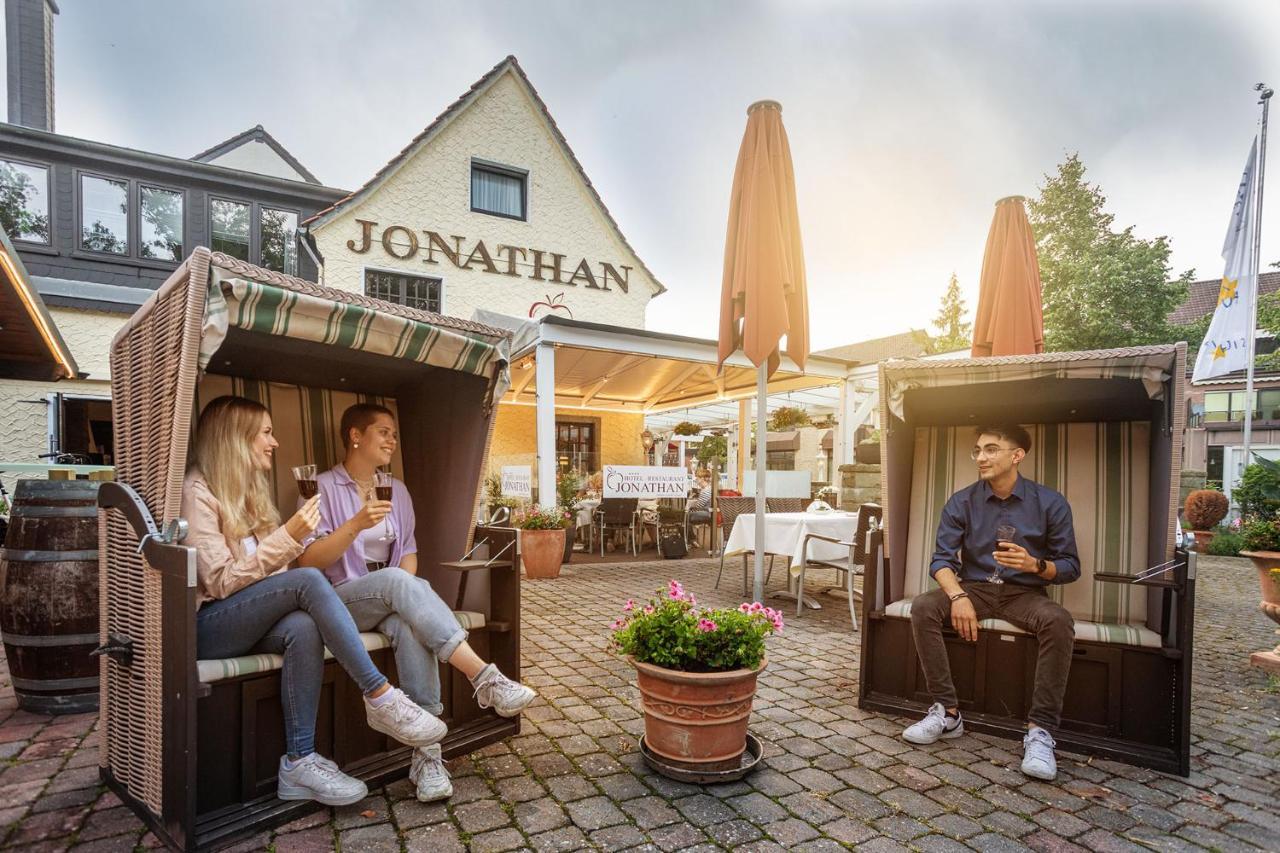 Akzent Hotel Jonathan يبستات المظهر الخارجي الصورة