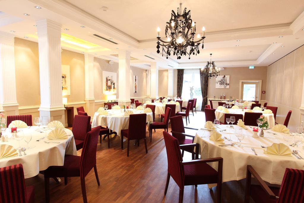 Akzent Hotel Jonathan يبستات المظهر الخارجي الصورة