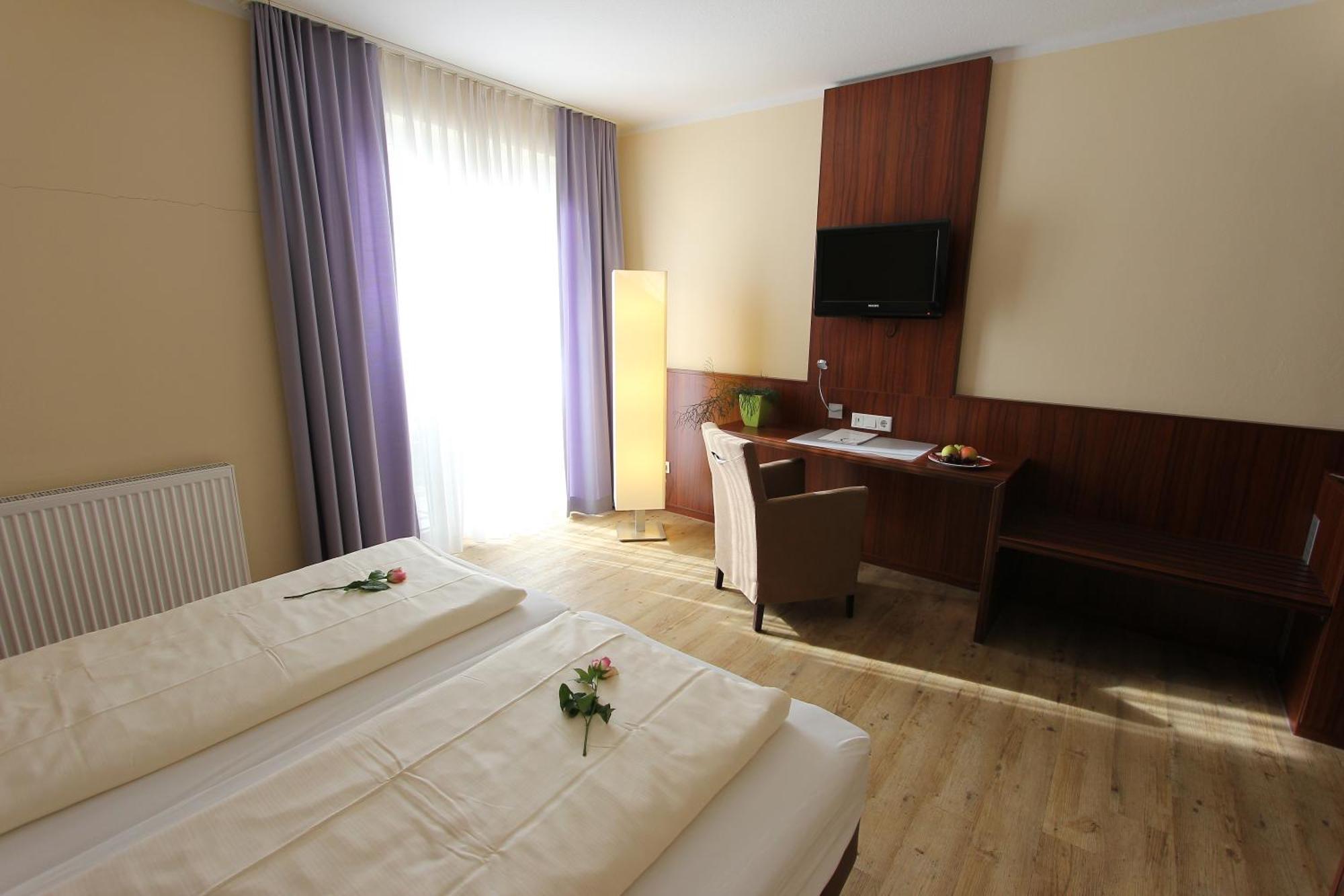 Akzent Hotel Jonathan يبستات المظهر الخارجي الصورة