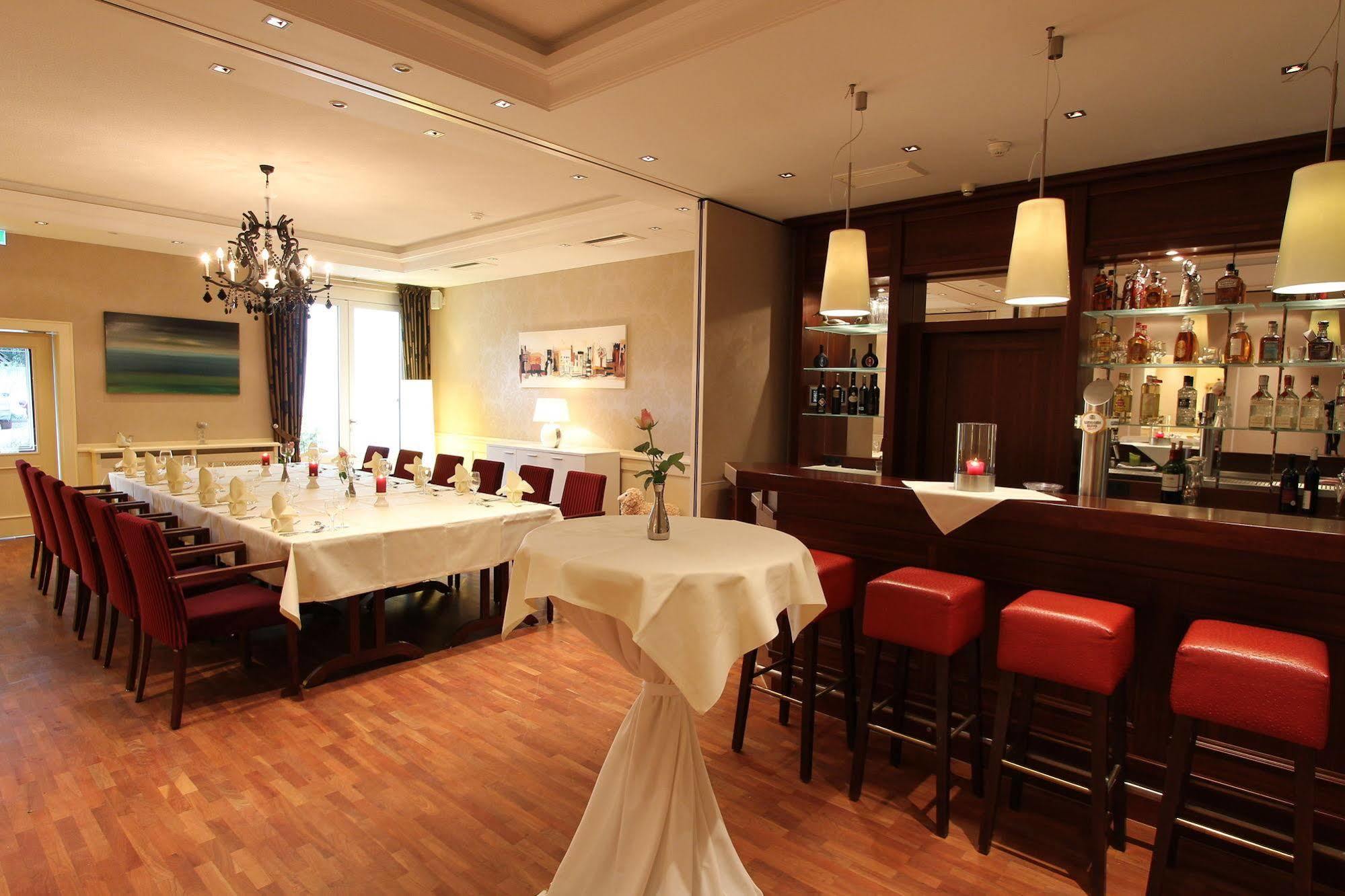 Akzent Hotel Jonathan يبستات المظهر الخارجي الصورة
